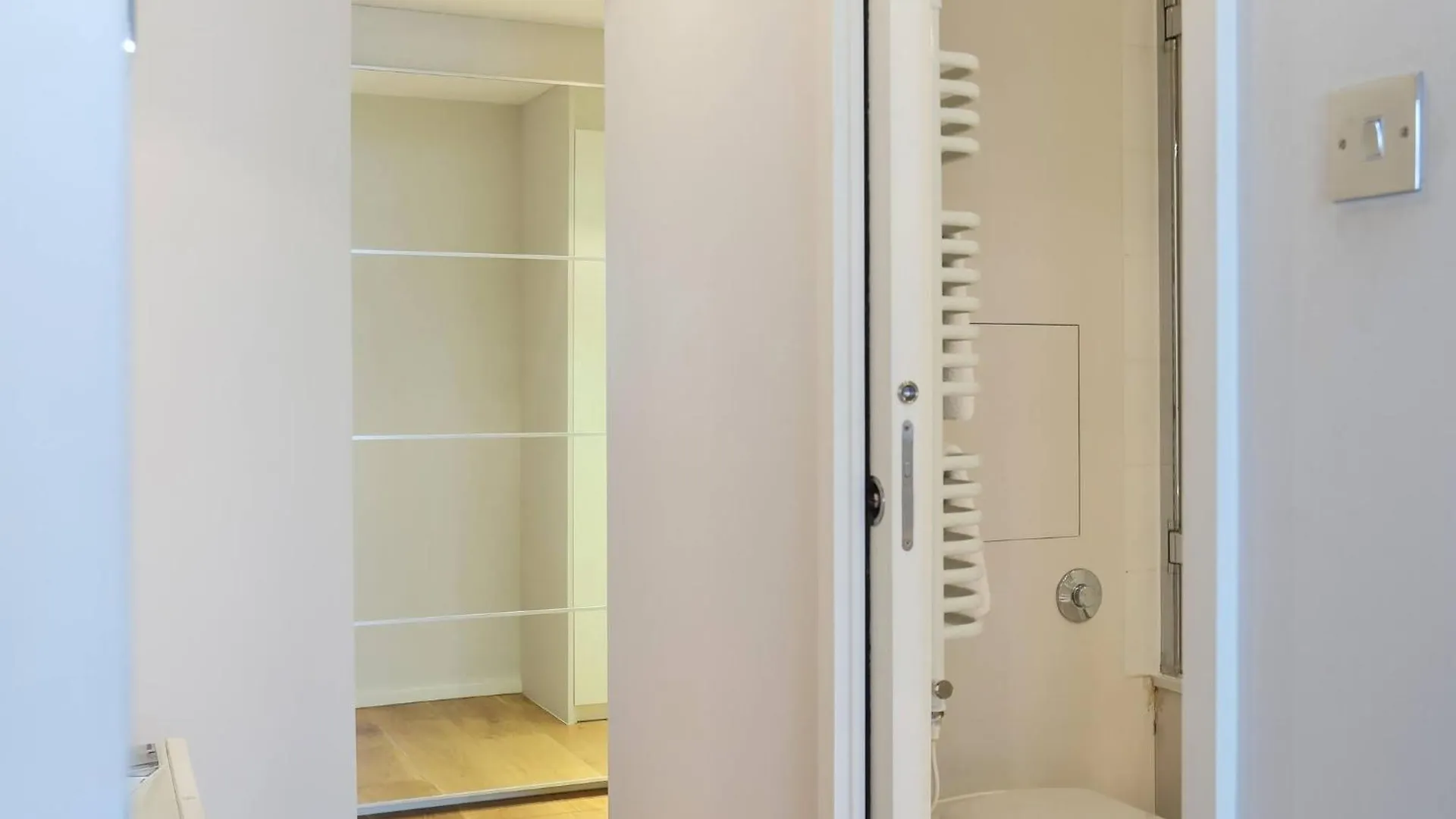 Wild Roses Serviced Apartments - Excel Warehouse 1 London 0*,